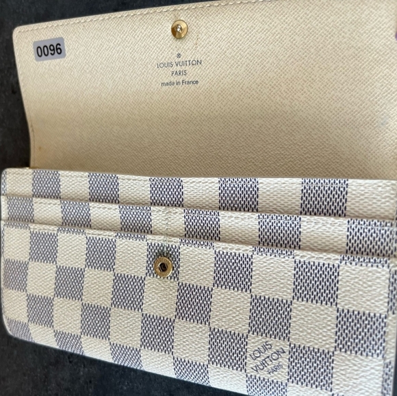 Louis Vuitton Damier Azur Portefeuille Sarah Long Wallet - Picture 2 of 6